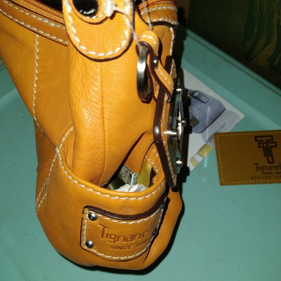 Tignanello Tan Leather Handbag NWT - Picture 9 of 11